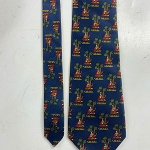 Vintage Chanel luxury neck tie